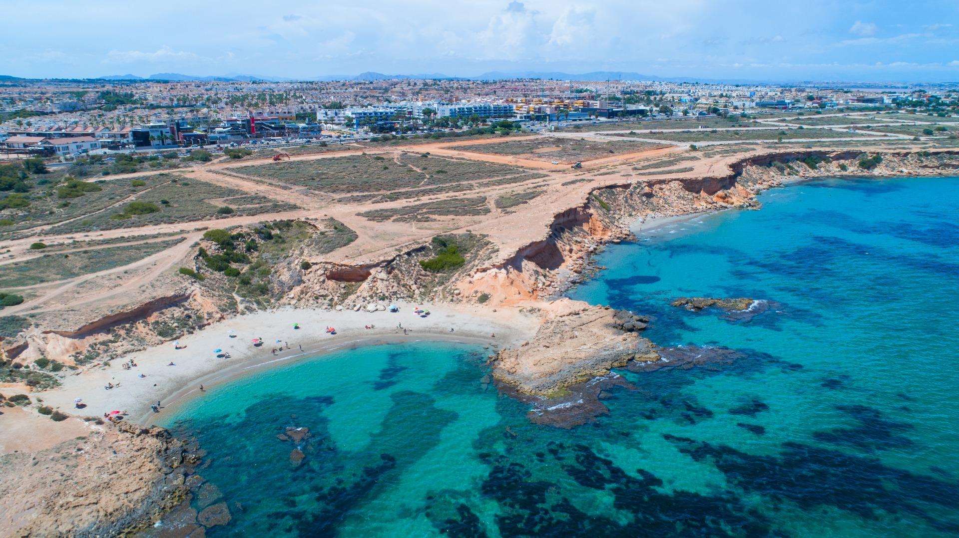 Szeregowiec w Orihuela Costa #26