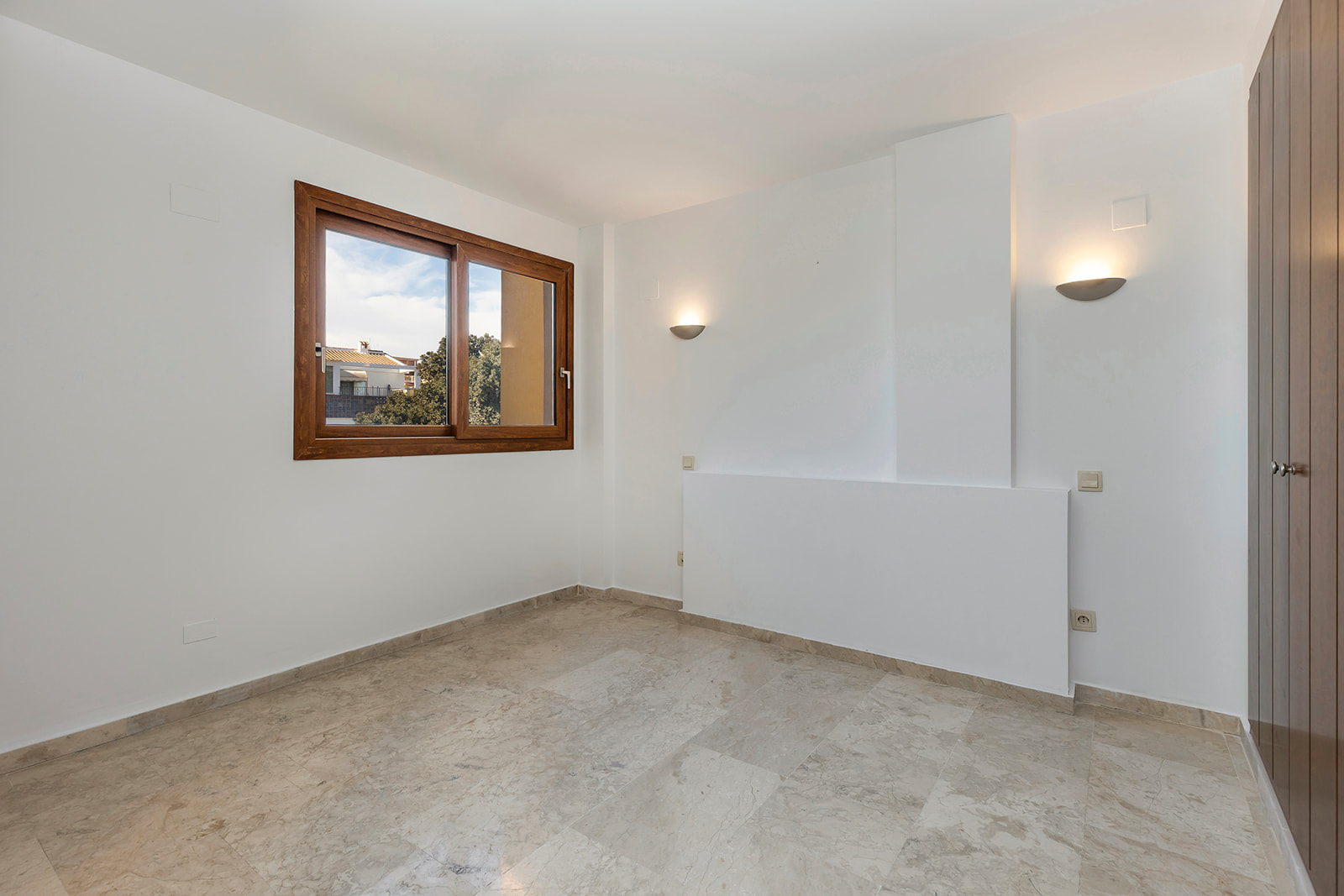  Punta Prima #24