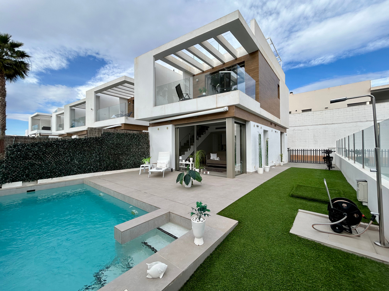  Alicante