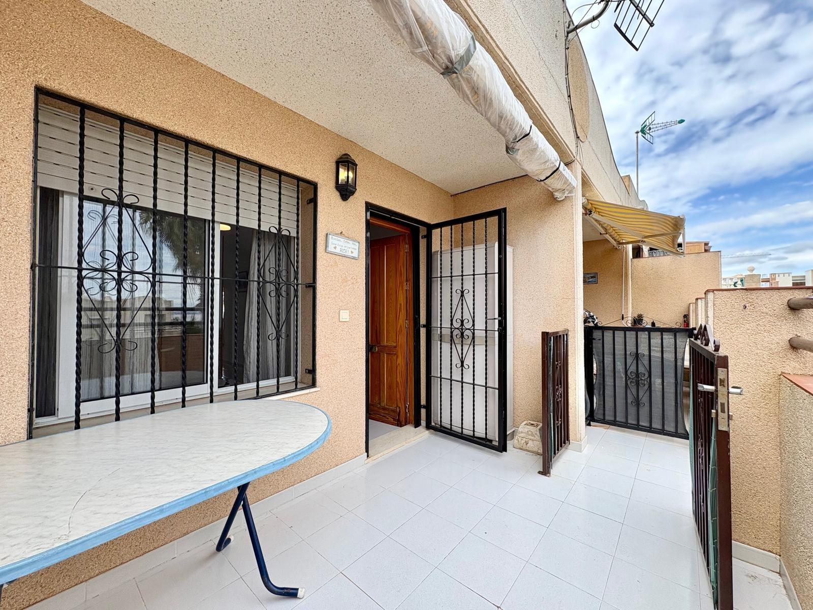 Bungalow w Torrevieja
