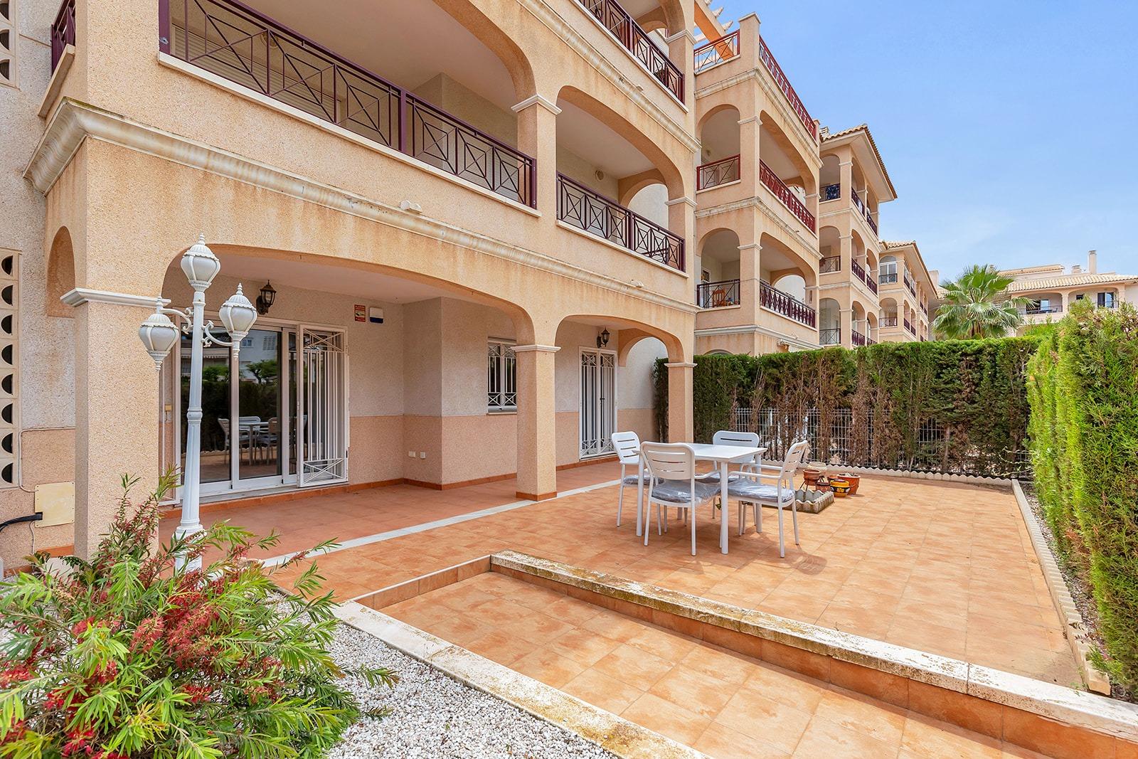 Apartament w Orihuela Costa
