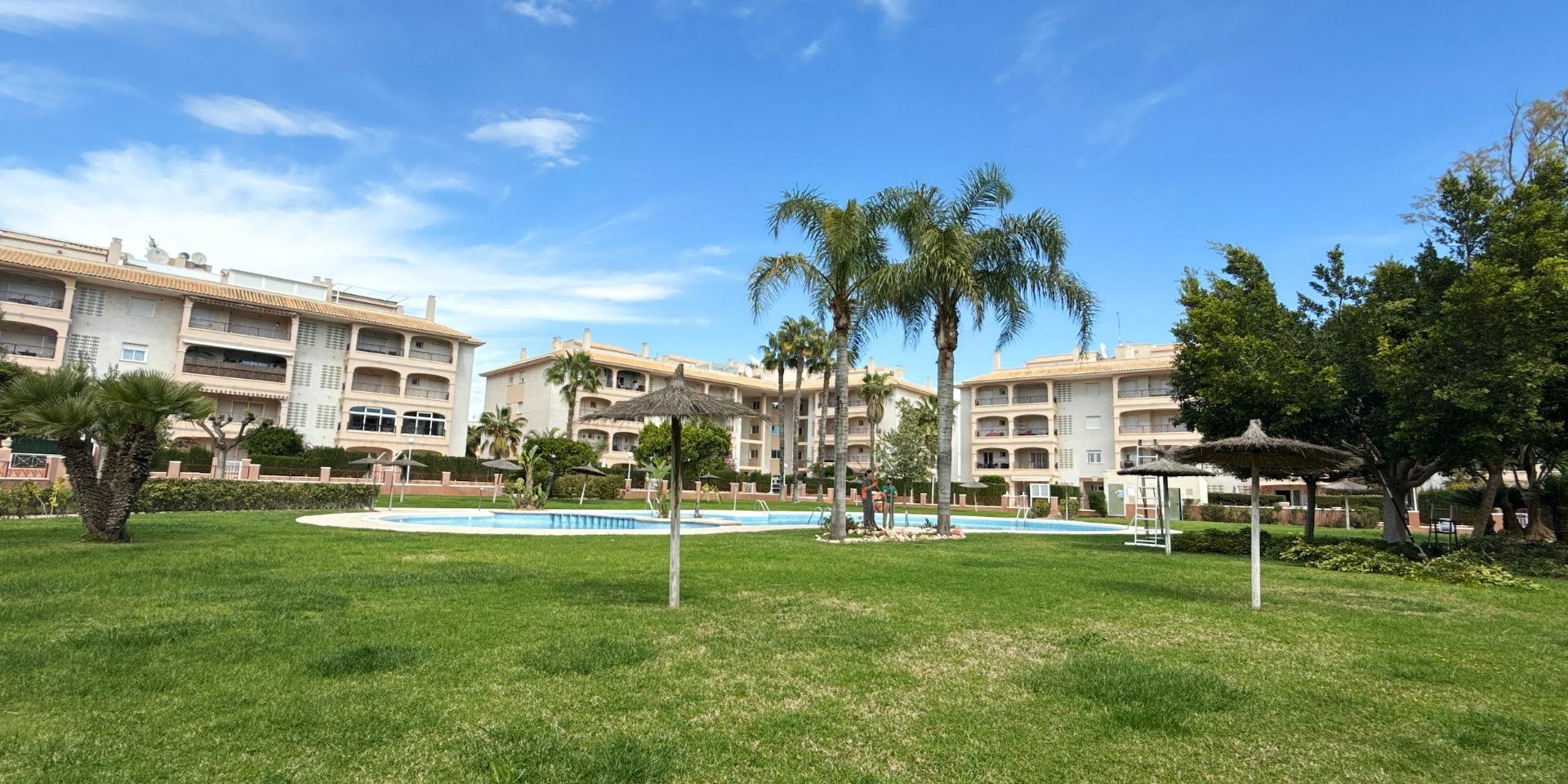  Orihuela Costa #33